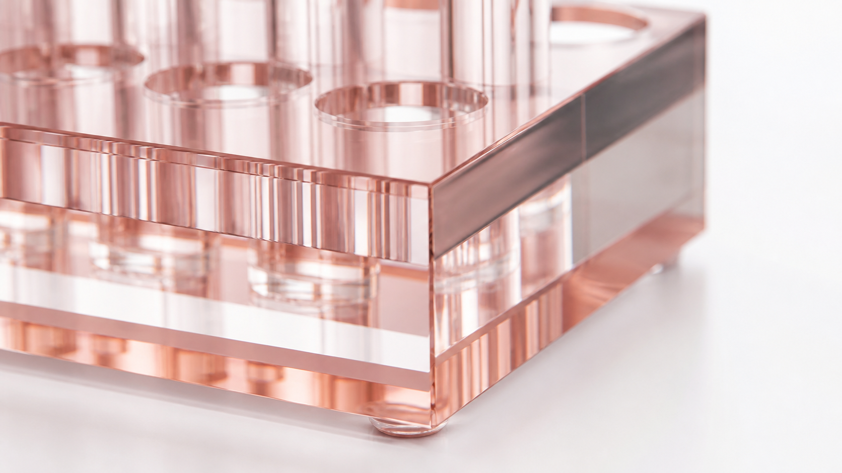 2025 Global Beauty Retail Fixture Trends: How Modern Acrylic Displays Are Reshaping In-Store Brand Visibility